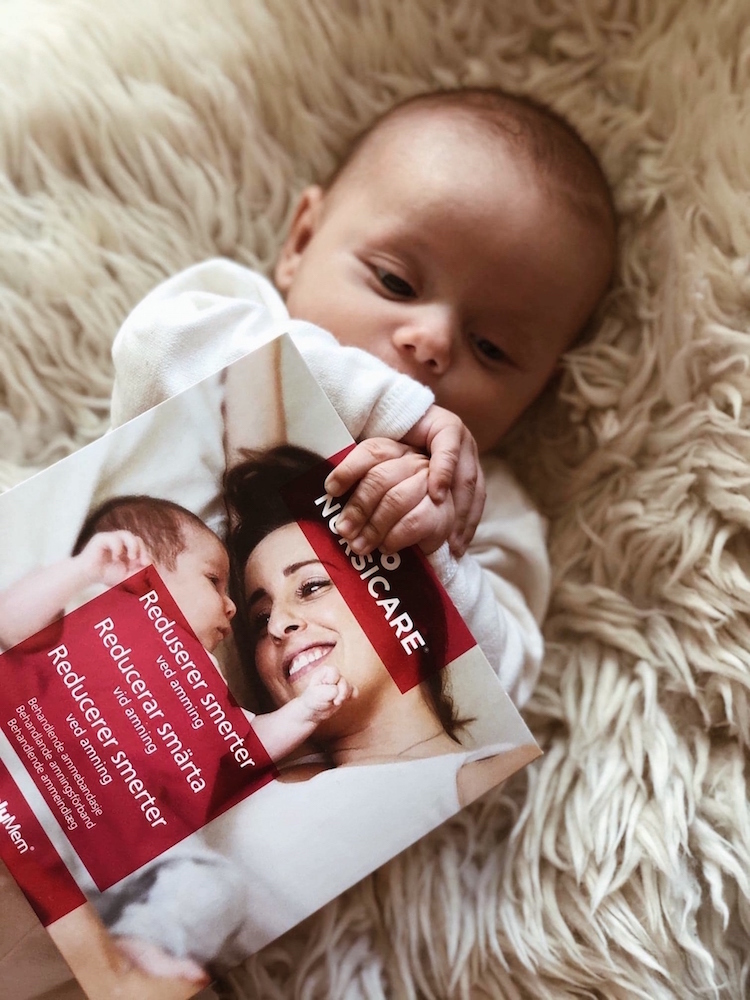 Baby med nursicarepakke